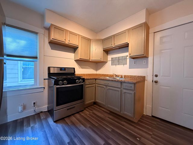 506 E Brandeis Ave, Louisville, KY 40217