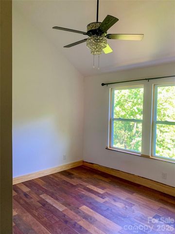 143 Eagles Avenue, Lake Lure, NC 28746