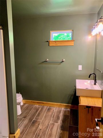 143 Eagles Avenue, Lake Lure, NC 28746