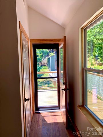 143 Eagles Avenue, Lake Lure, NC 28746