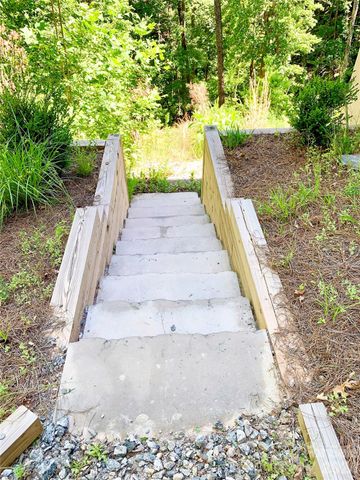143 Eagles Avenue, Lake Lure, NC 28746