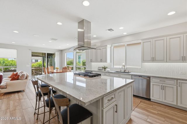 35412 N SUNSET Trail, Queen Creek, AZ 85140