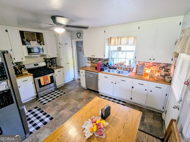 610 Spencer Street, Barnesville, GA 30204