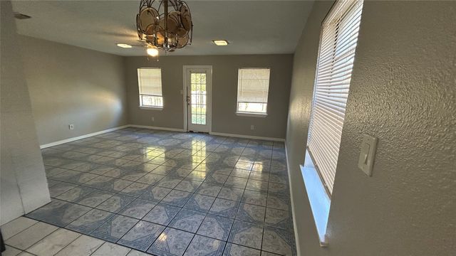 2118 Westwood Drive, Denton, TX 76205