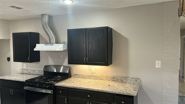 2118 Westwood Drive, Denton, TX 76205