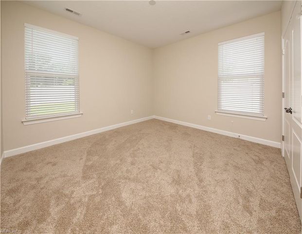 2566 River Watch DR, Suffolk, VA 23434