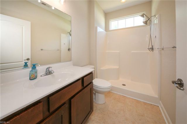 2566 River Watch DR, Suffolk, VA 23434