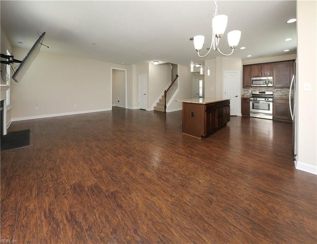 2566 River Watch DR, Suffolk, VA 23434