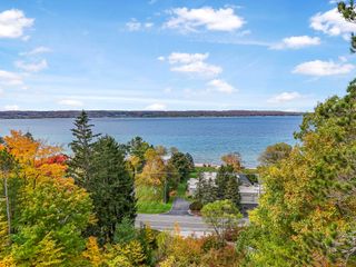 6644 Peninsula Drive, Peninsula Twp, MI 49686