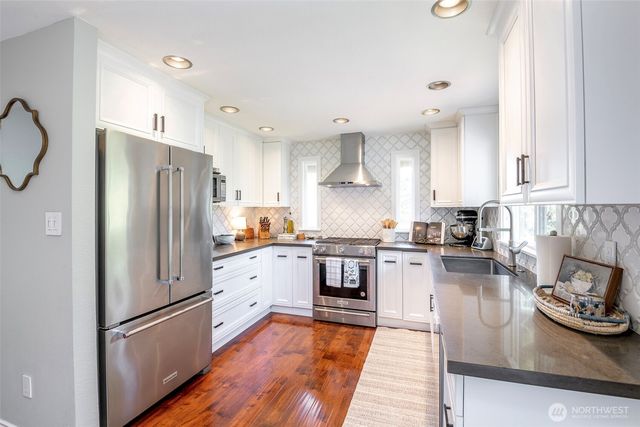 3018 SW 339th Street, Federal Way, WA 98023