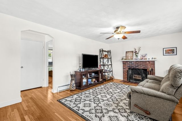 139 Summer St, Framingham, MA 01701