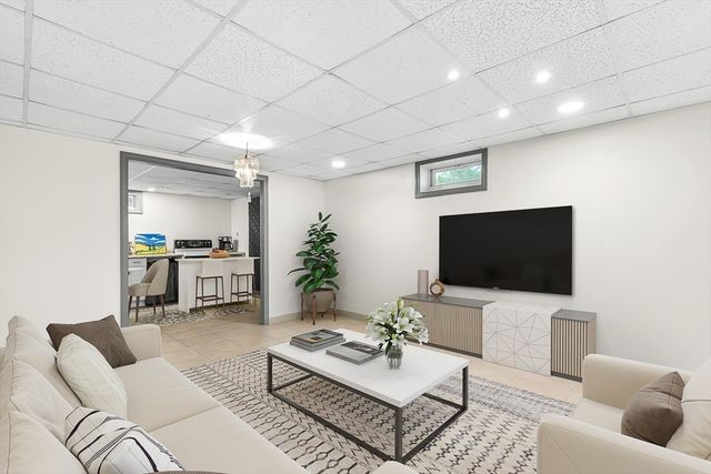 139 Summer St, Framingham, MA 01701