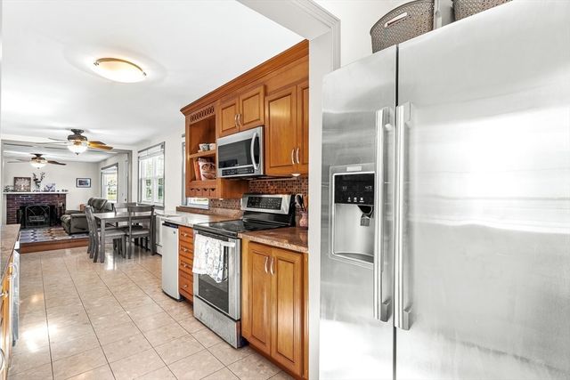 139 Summer St, Framingham, MA 01701