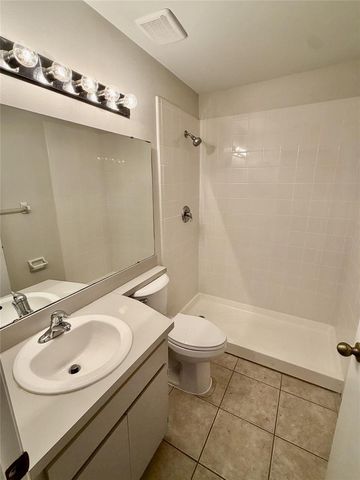 3943 37TH STREET COURT W, Bradenton, FL 34205
