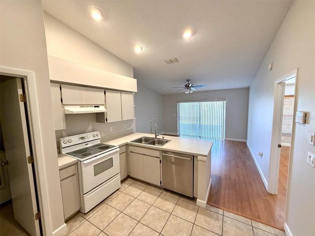 3943 37TH STREET COURT W, Bradenton, FL 34205