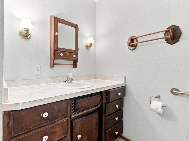 611 Sanborn Dr, Estes Park, CO 80517