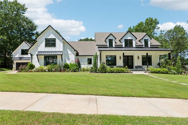 7604 S 6th Street, Broken Arrow, OK 74011