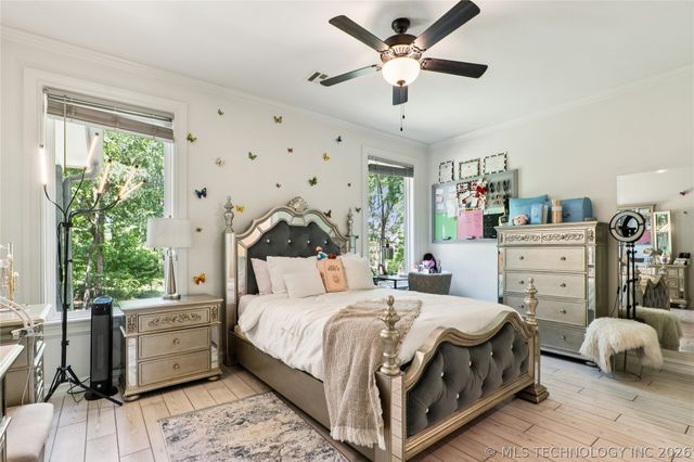 7604 S 6th Street, Broken Arrow, OK 74011