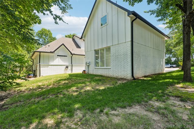 7604 S 6th Street, Broken Arrow, OK 74011