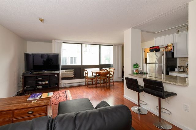 45 Trowbridge Street 4C, Cambridge, MA 02139