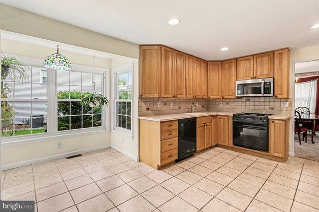 311 WAYLAND RD, Cherry Hill, NJ 08034