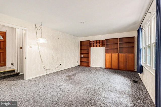 311 WAYLAND RD, Cherry Hill, NJ 08034