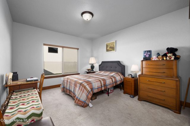 1269 W TAMARINDO LN, Hayden, ID 83835