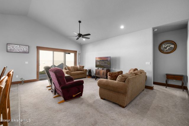 1269 W TAMARINDO LN, Hayden, ID 83835