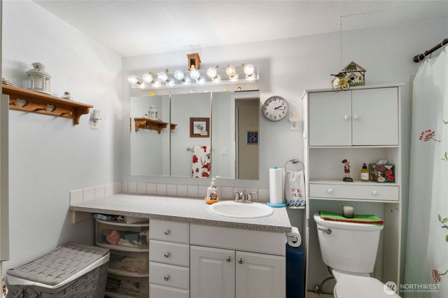 1107 Adele Street, Sumner, WA 98390