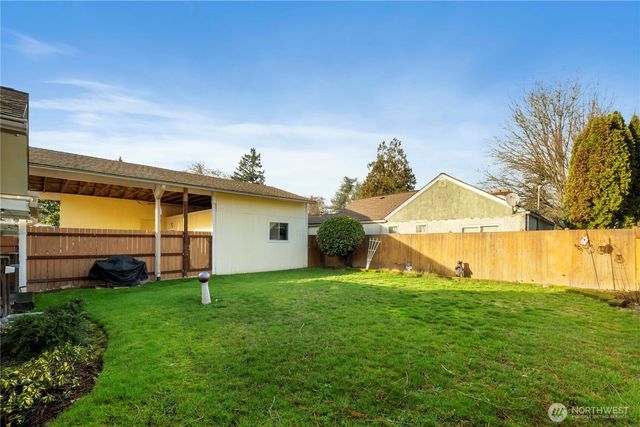 1107 Adele Street, Sumner, WA 98390