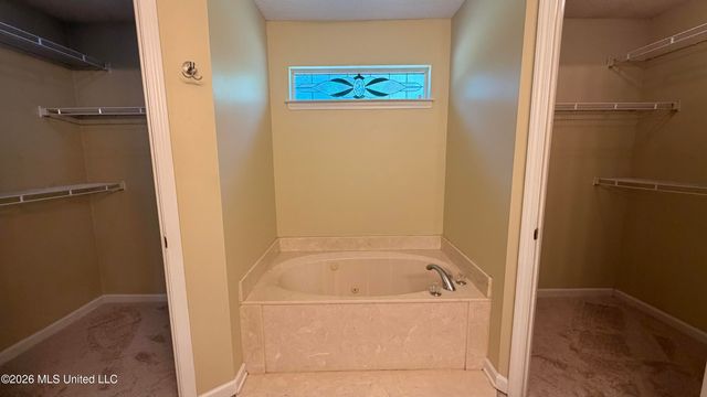 2345 Greencliff Drive, Southaven, MS 38672