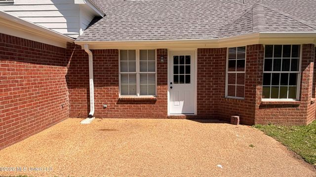 2345 Greencliff Drive, Southaven, MS 38672