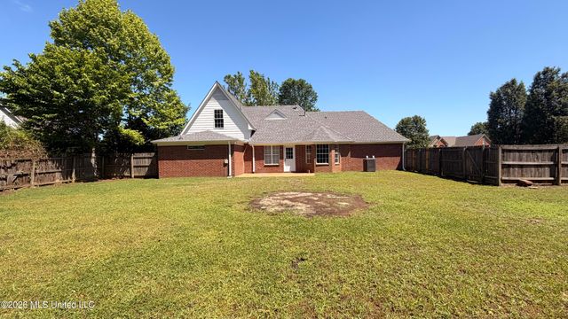 2345 Greencliff Drive, Southaven, MS 38672