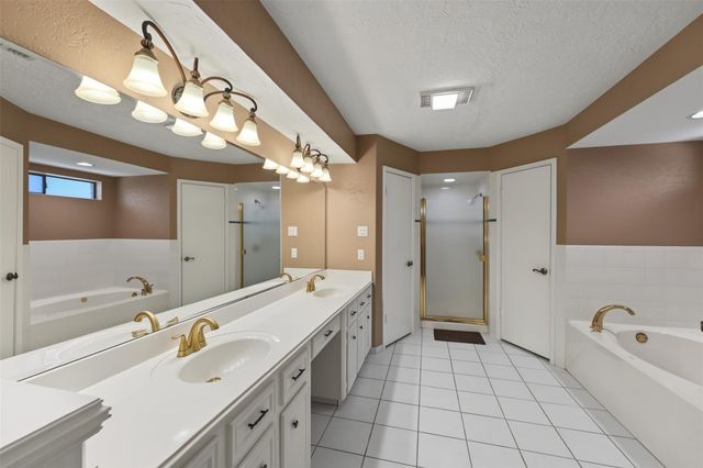 5522 Woodville Lane, Spring, TX 77379