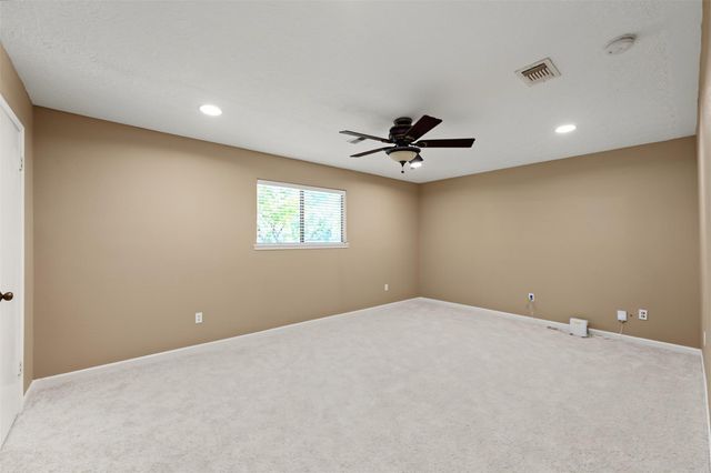 5522 Woodville Lane, Spring, TX 77379