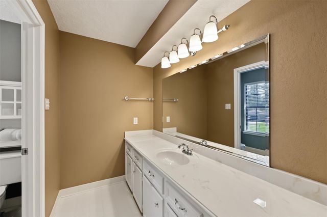 5522 Woodville Lane, Spring, TX 77379