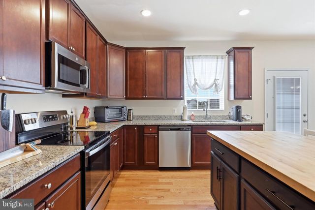 126 BROCKHAM CT, Winchester, VA 22602