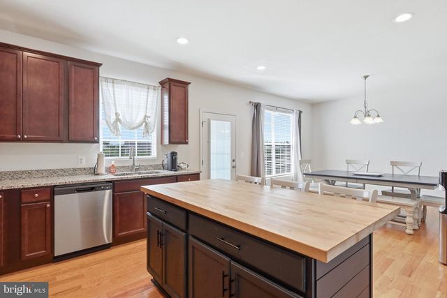 126 BROCKHAM CT, Winchester, VA 22602