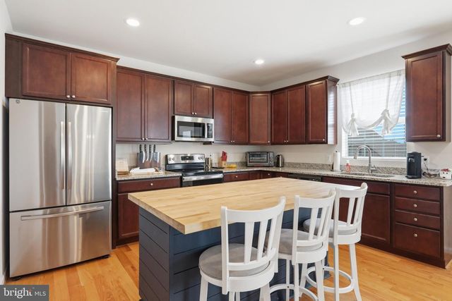 126 BROCKHAM CT, Winchester, VA 22602