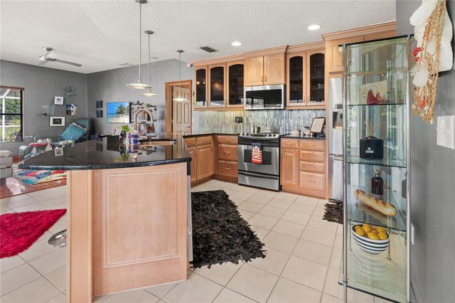 2408 89TH STREET NW, Bradenton, FL 34209