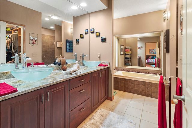 2408 89TH STREET NW, Bradenton, FL 34209