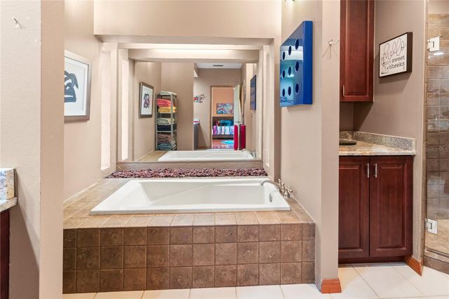2408 89TH STREET NW, Bradenton, FL 34209