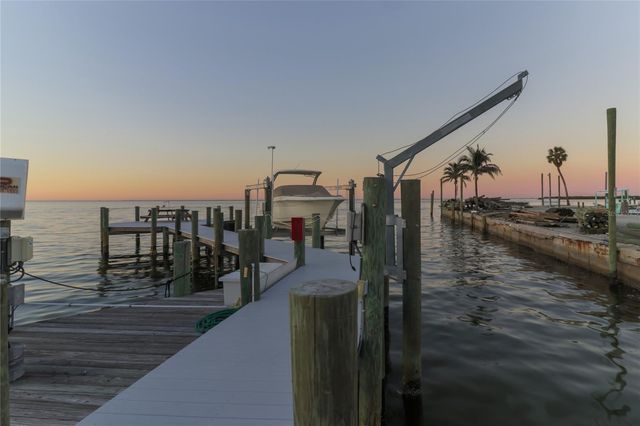 2408 89TH STREET NW, Bradenton, FL 34209