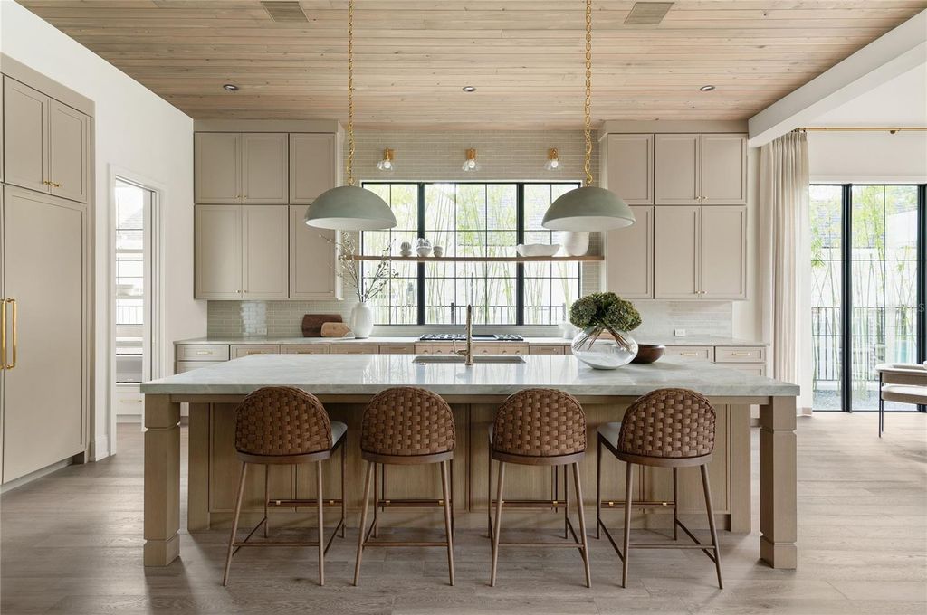 Image 16 of property listing at 1208 NOTTINGHAM STREET, Orlando, FL 32803