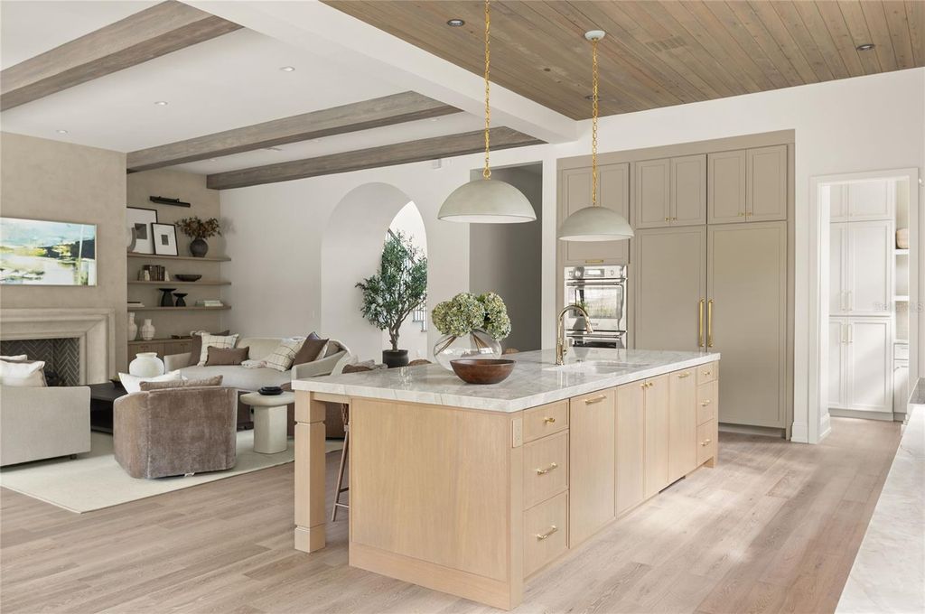 Image 23 of property listing at 1208 NOTTINGHAM STREET, Orlando, FL 32803