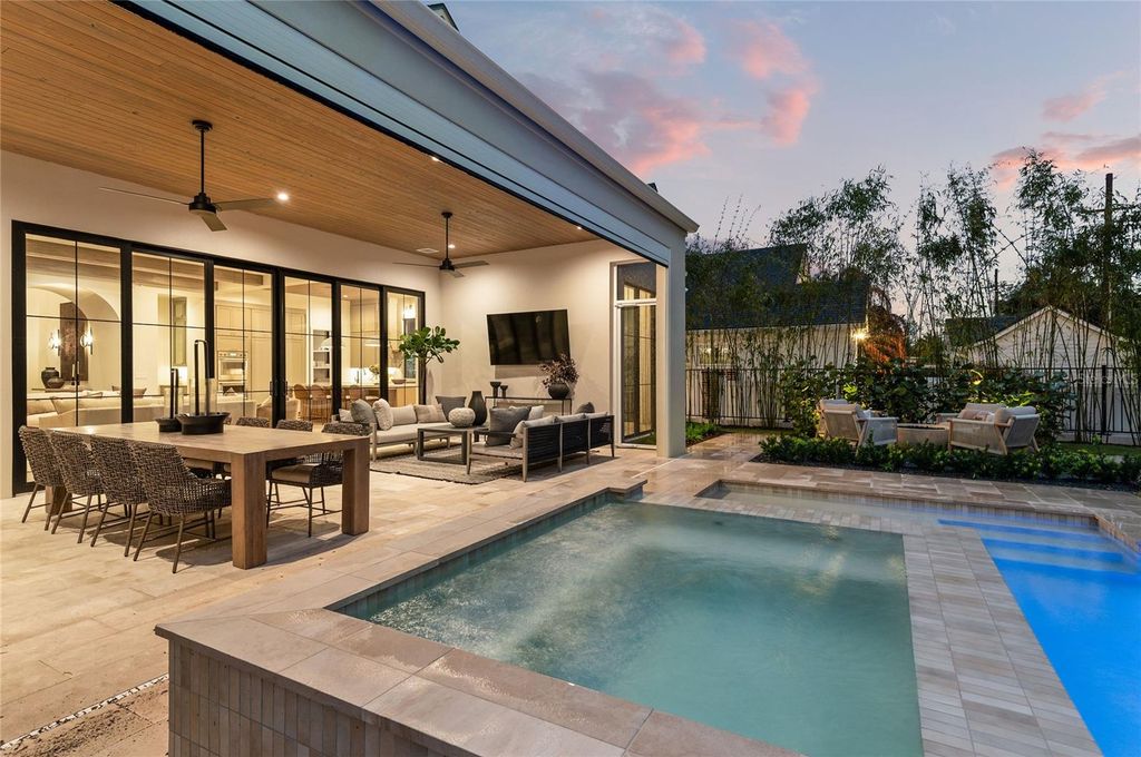 Image 35 of property listing at 1208 NOTTINGHAM STREET, Orlando, FL 32803