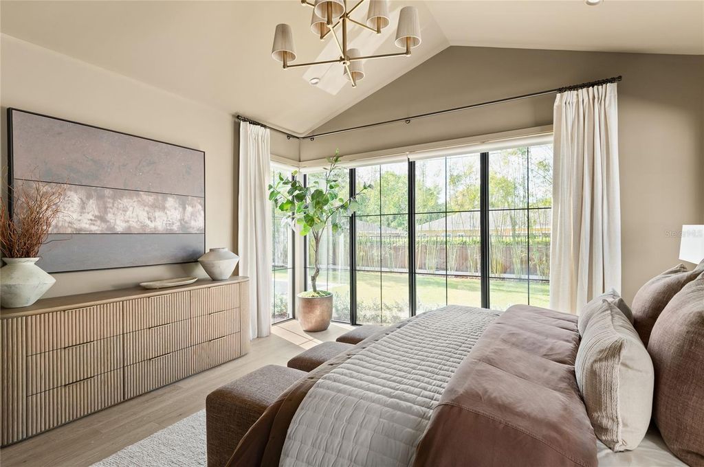 Image 39 of property listing at 1208 NOTTINGHAM STREET, Orlando, FL 32803