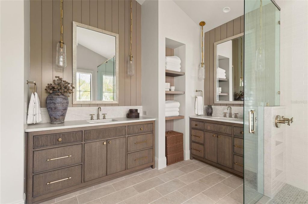 Image 43 of property listing at 1208 NOTTINGHAM STREET, Orlando, FL 32803