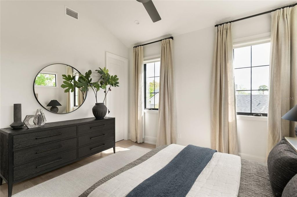 Image 58 of property listing at 1208 NOTTINGHAM STREET, Orlando, FL 32803