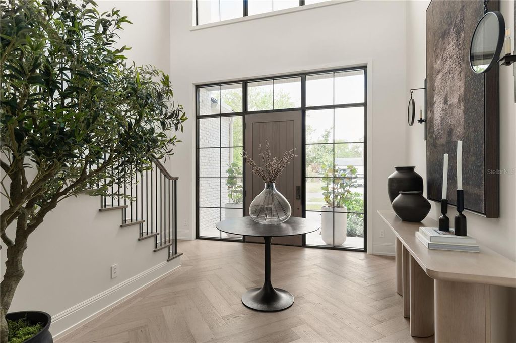 Image 8 of property listing at 1208 NOTTINGHAM STREET, Orlando, FL 32803